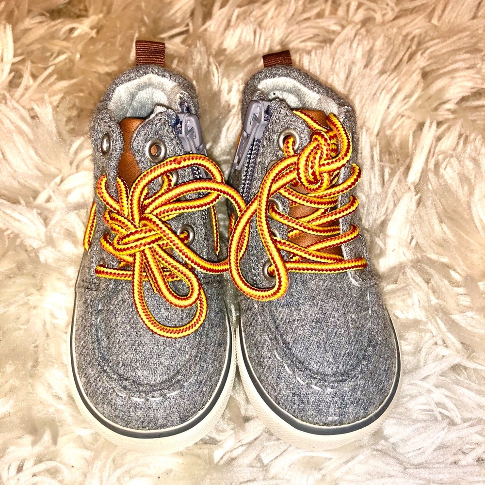 Gap Ankle Sneakers Size 5 Toddlers.